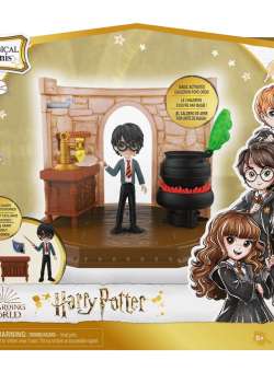 Set de joaca Harry Potter Lectia de Potiuni cu figurina Harry Potter
